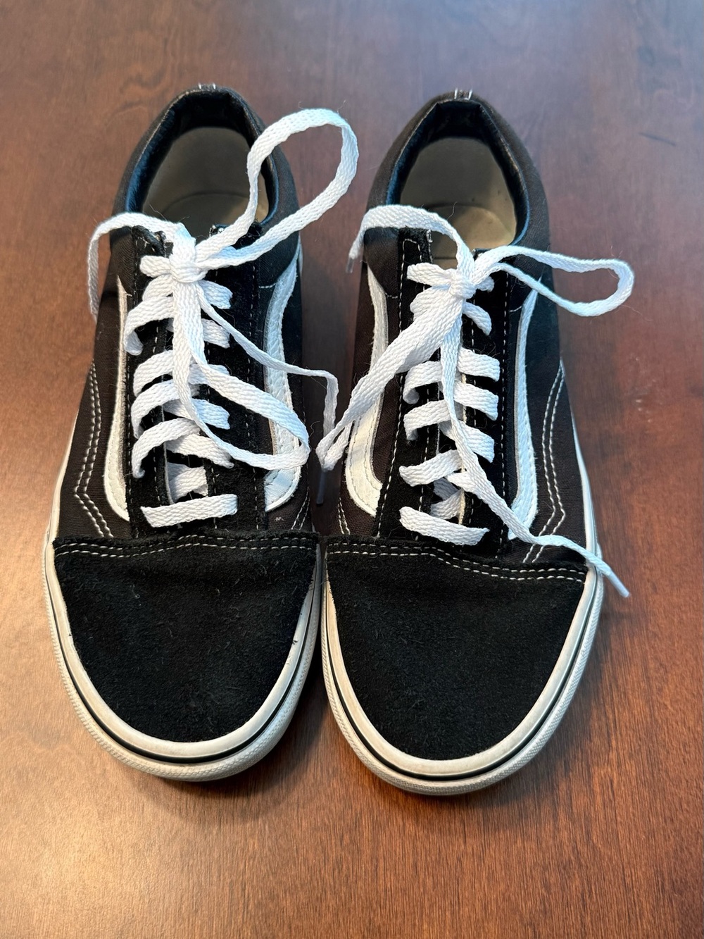 Vans Black and White Low-Top Old Skool Skate Shoes